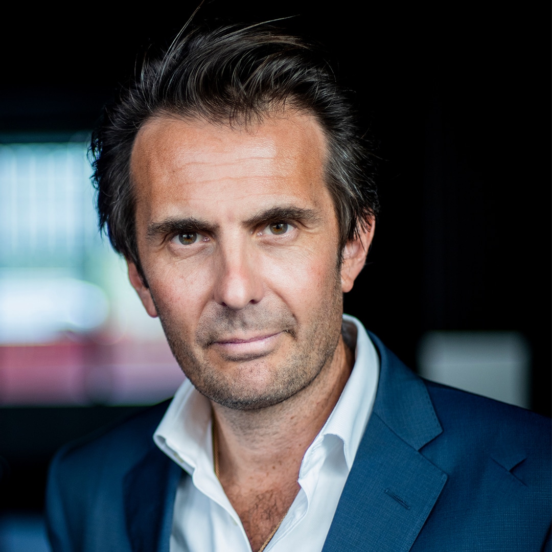 Yannick Bollore Square